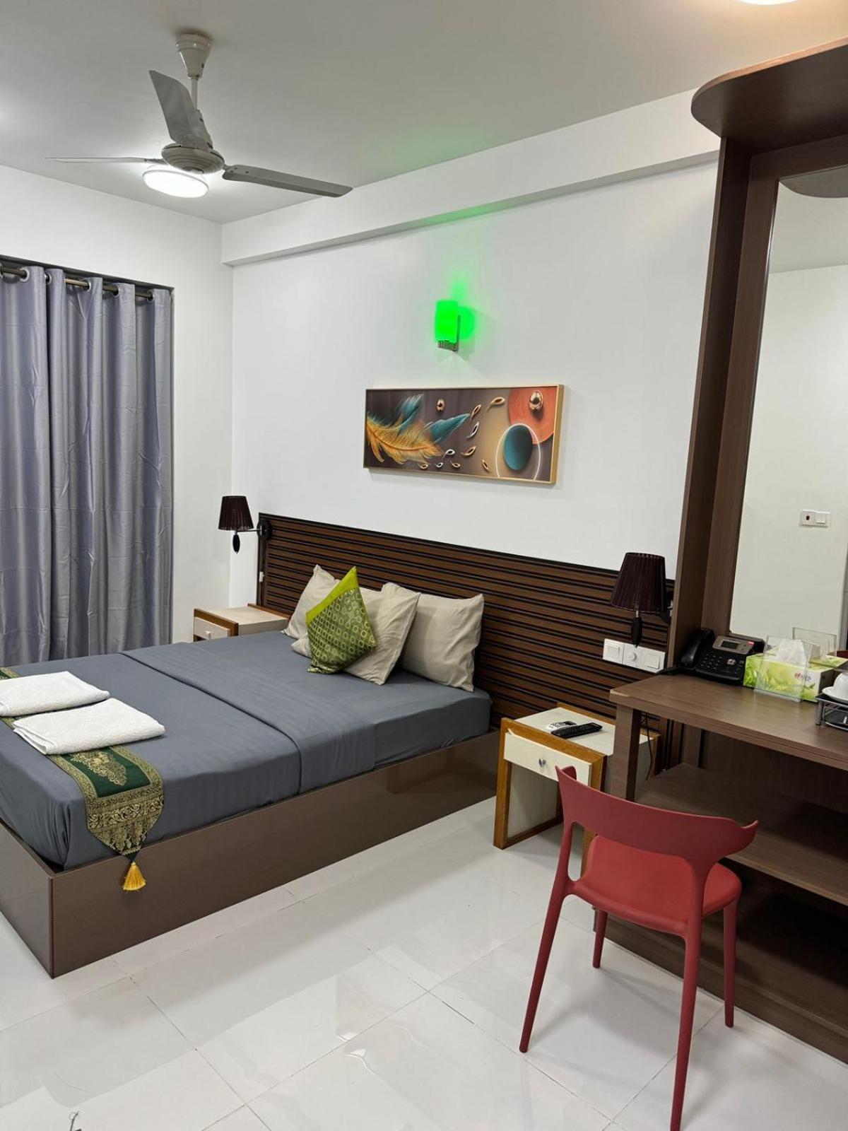Hs Miracle Grand Hotel Hulhumale Ngoại thất bức ảnh
