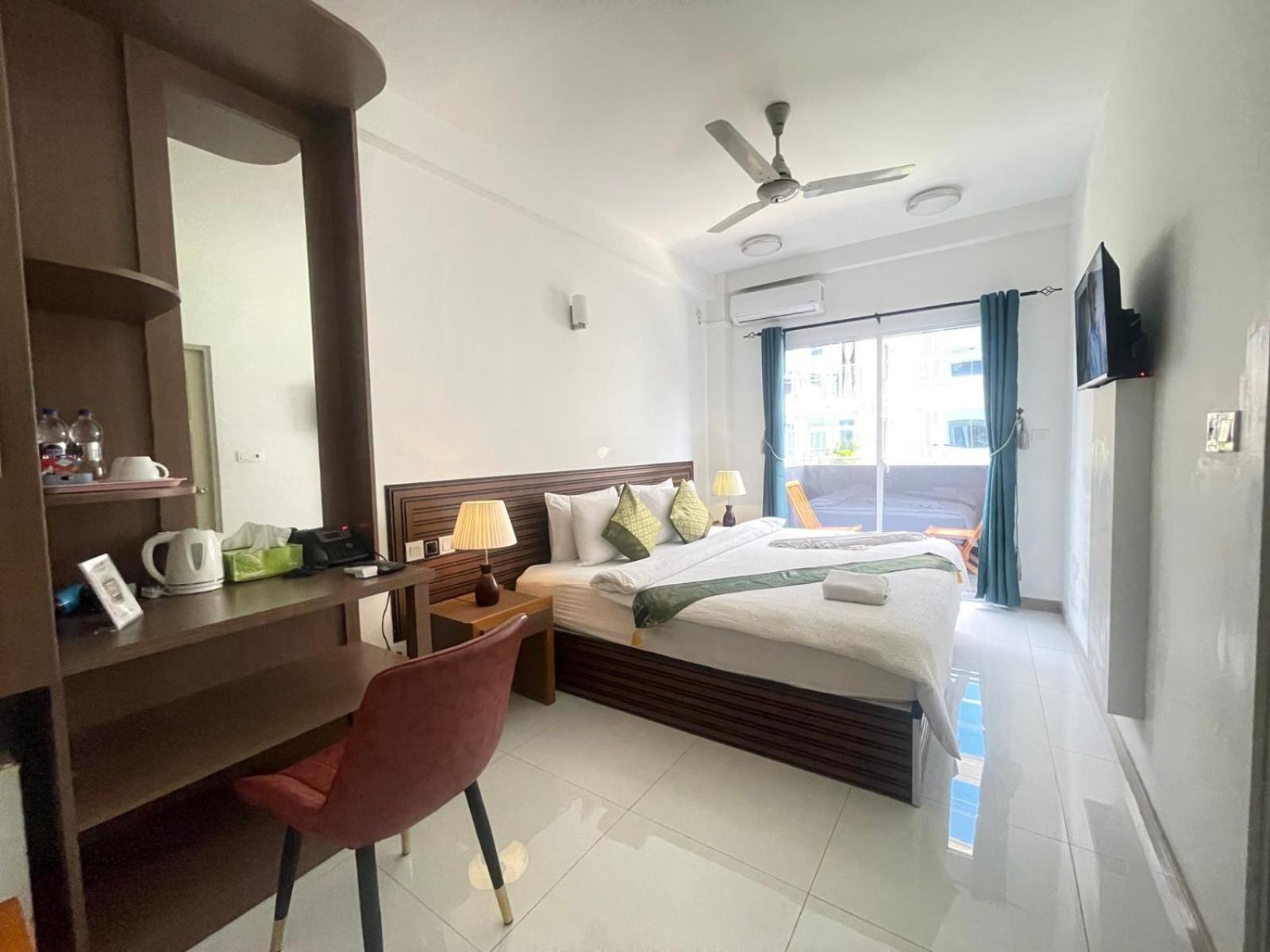 Hs Miracle Grand Hotel Hulhumale Ngoại thất bức ảnh