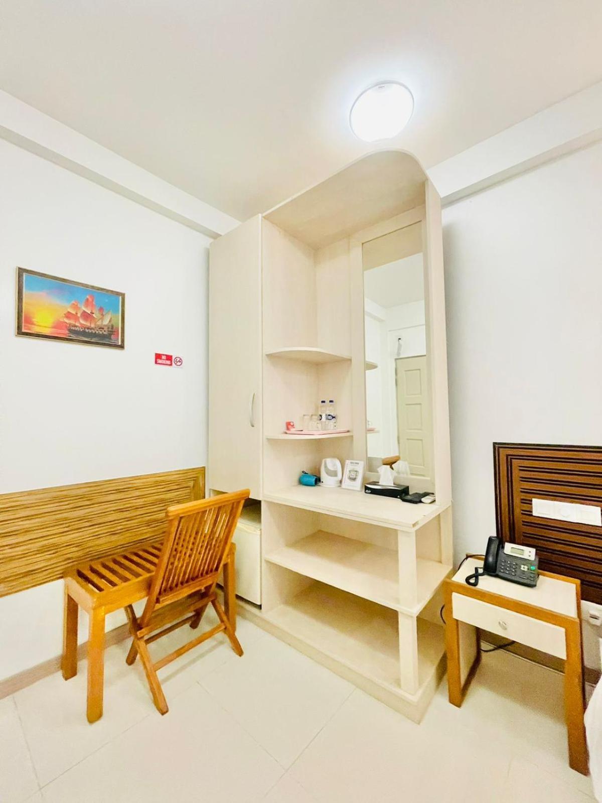 Hs Miracle Grand Hotel Hulhumale Ngoại thất bức ảnh