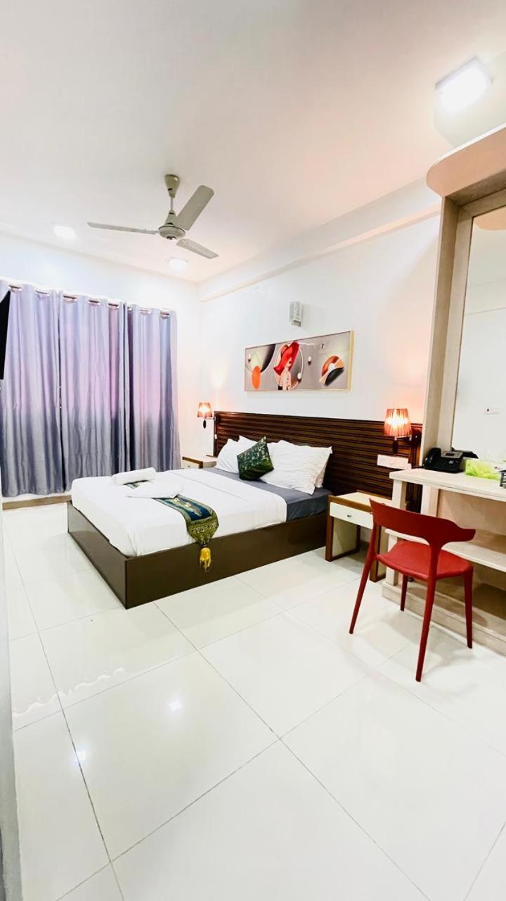 Hs Miracle Grand Hotel Hulhumale Ngoại thất bức ảnh