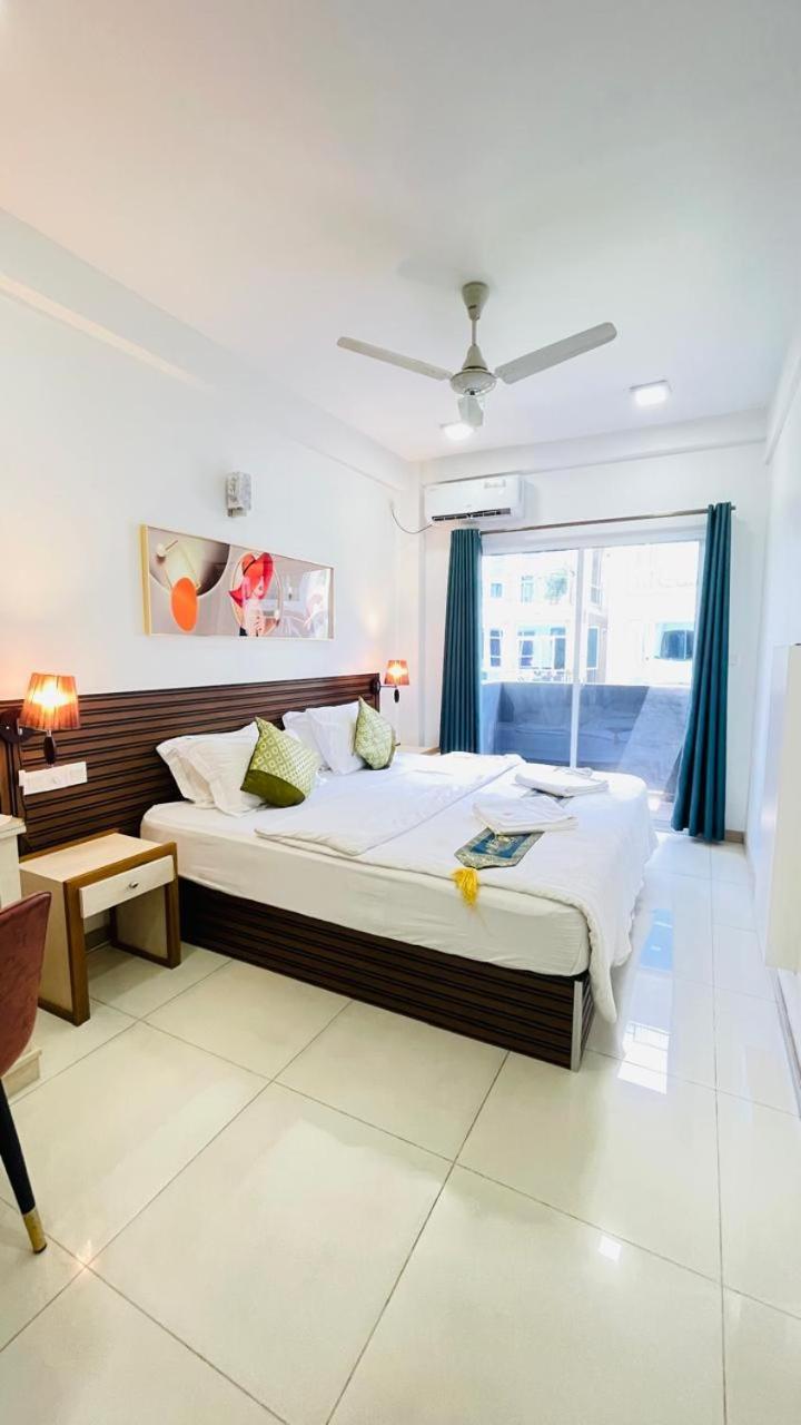 Hs Miracle Grand Hotel Hulhumale Ngoại thất bức ảnh