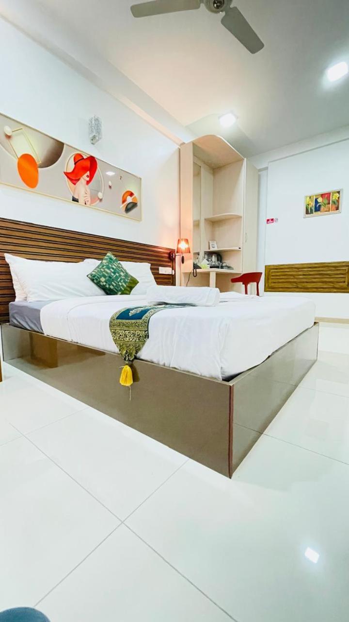 Hs Miracle Grand Hotel Hulhumale Ngoại thất bức ảnh