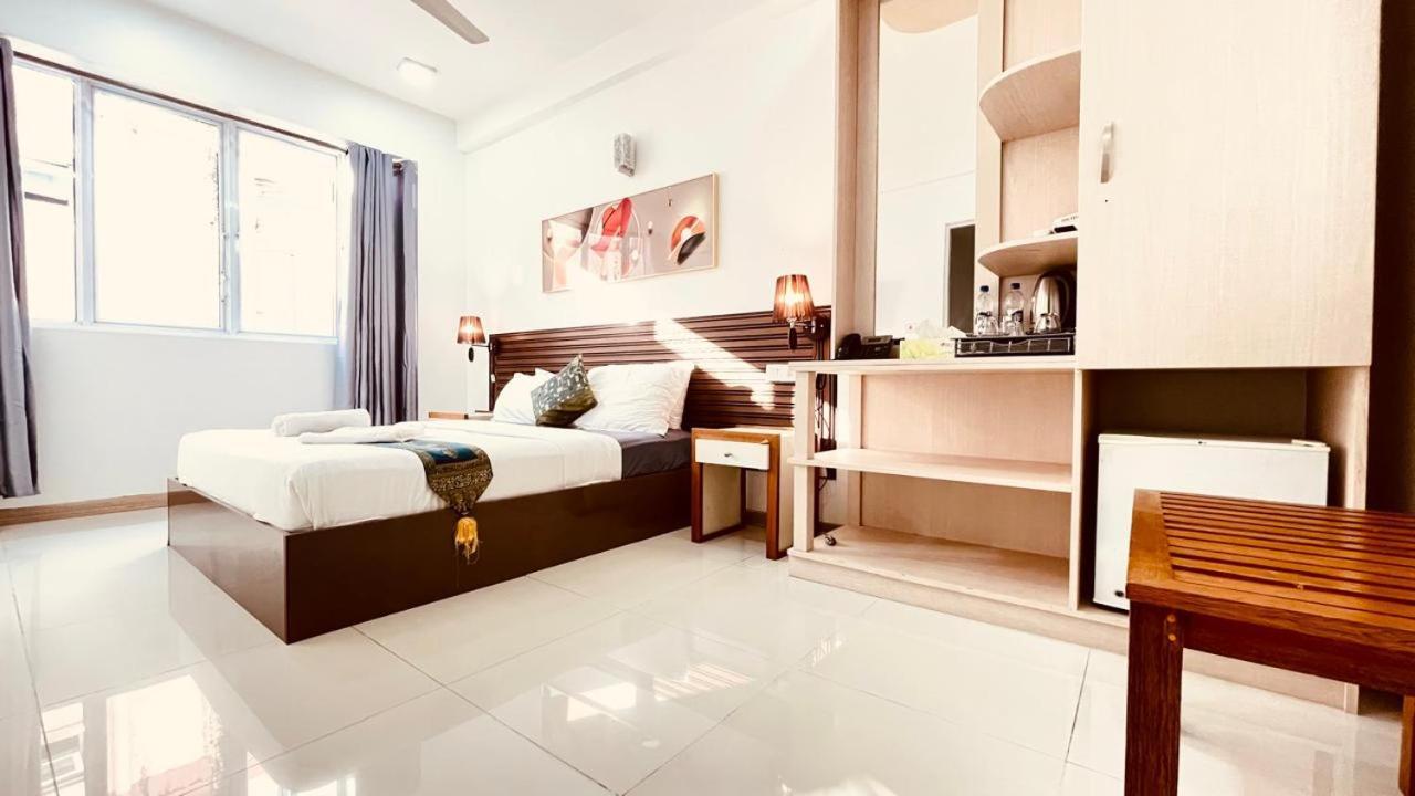 Hs Miracle Grand Hotel Hulhumale Ngoại thất bức ảnh